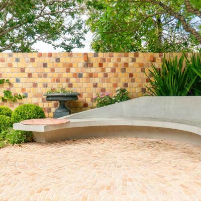 78 Howard St Paddington 01